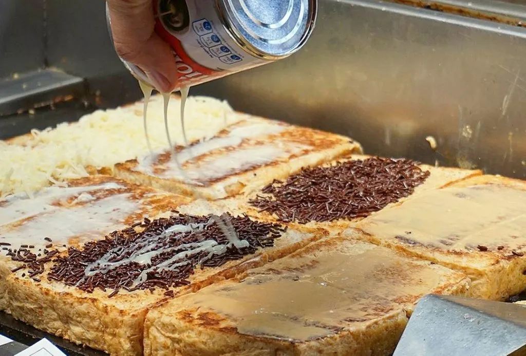 Memulai Usaha Roti Bakar