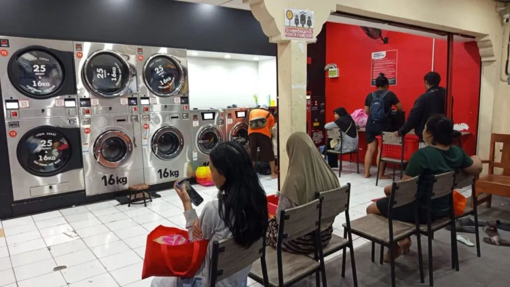bisnis laundry koin