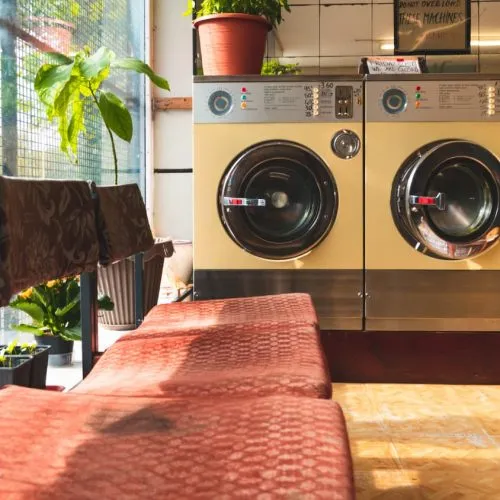 bisnis laundry koin