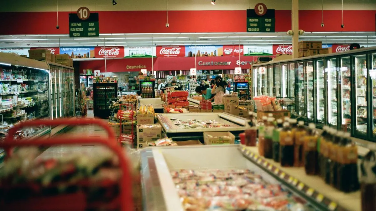 barang substitusi adalah