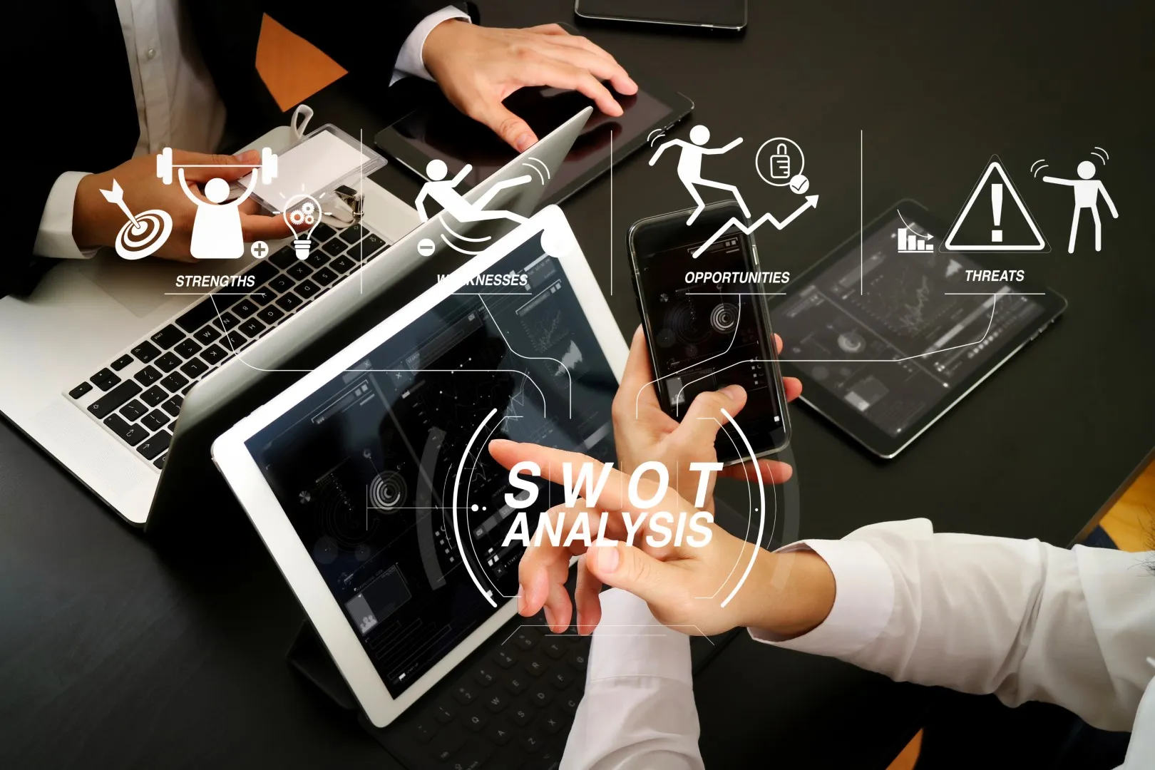 contoh analisis swot