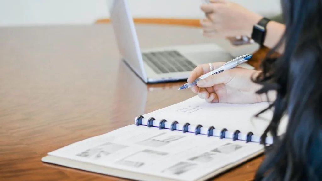 jurnal penjualan kredit