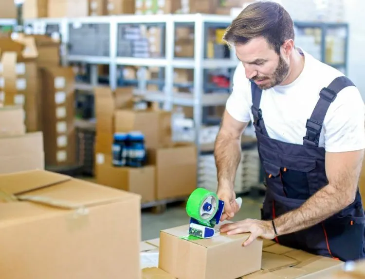 staff packing adalah